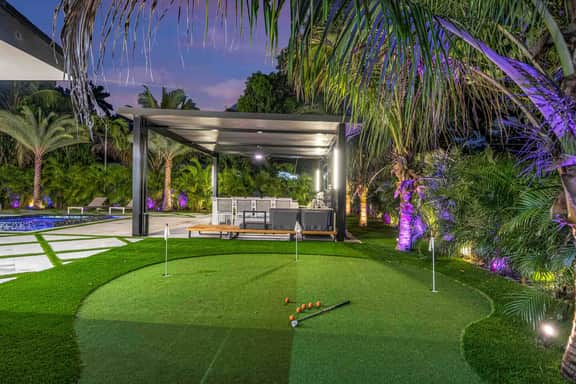 Family Resort•HeatedPool•Hot Tub•Grill•Basketball